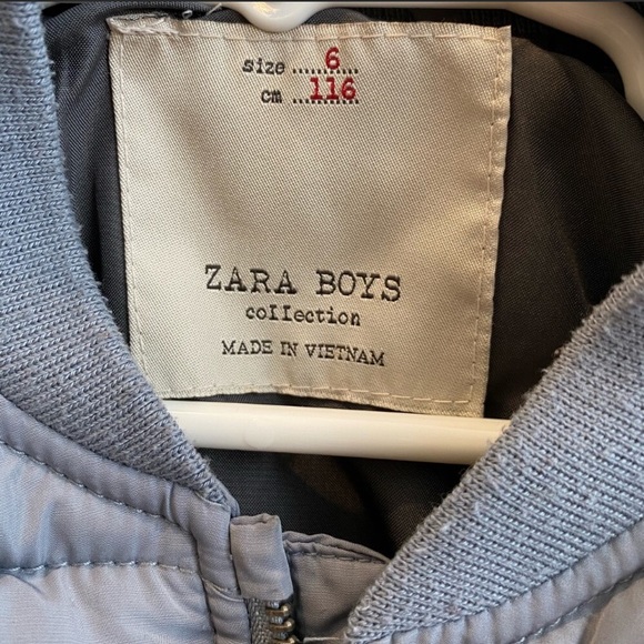 Zara boys Puffer - Picture 3 of 4